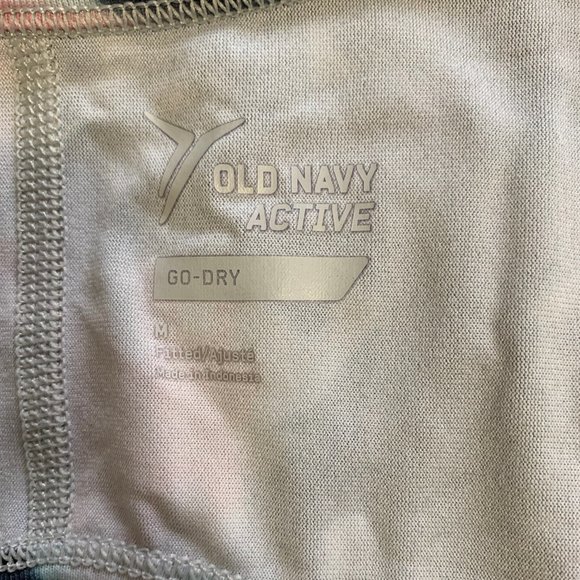 Old Navy Workout Tank - Picture 3 of 3